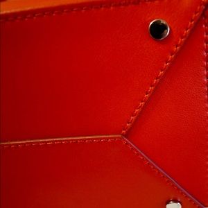Banana Republic Accessories - Banana Republic Genuine leather red tote Banana Republic Accessories - Banana Republic Genuine leather red tote